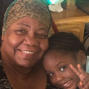 Meet your Posher, Erma